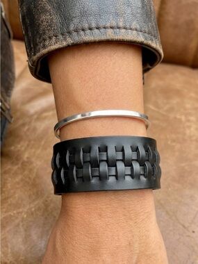 NEW Artisan made genuine leather bracelet